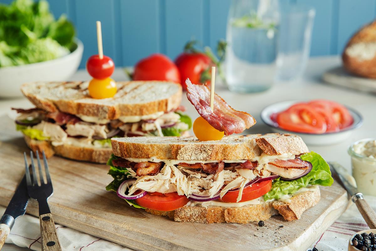 Kyllingsandwich med bacon