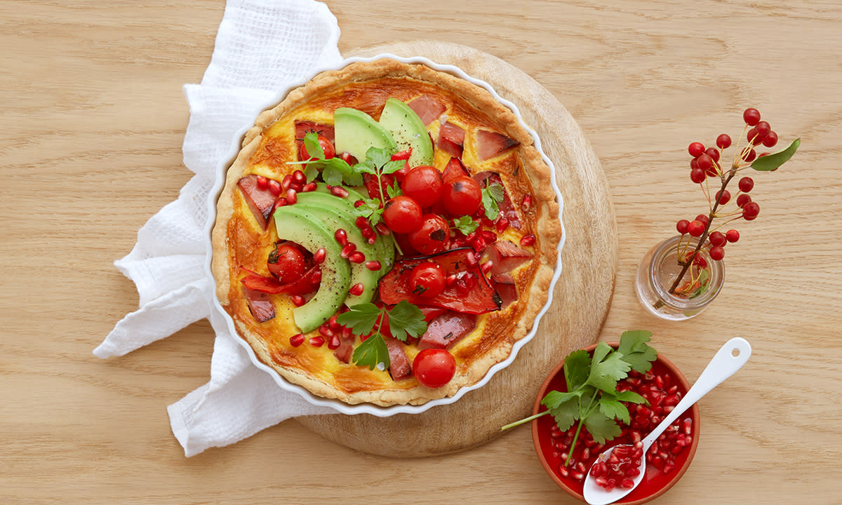 Restepai med juleskinke i form på fjøl