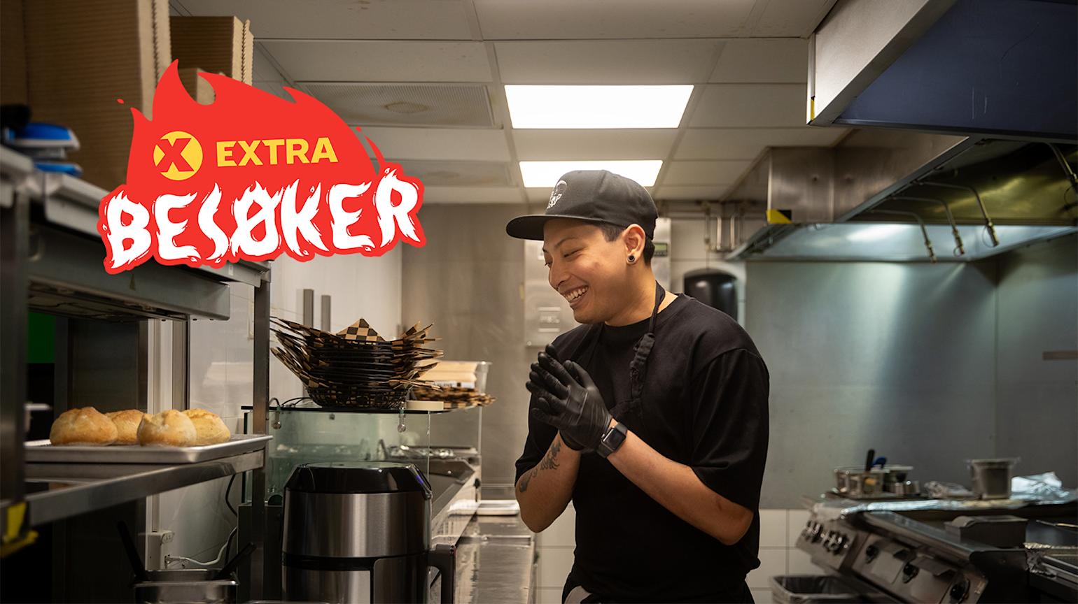 Extra besøker Ryan på kjøkkenet