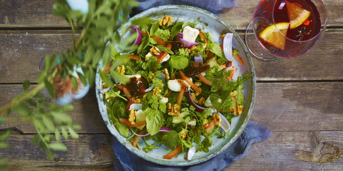 Salat med chevre, aprikoser og fiken