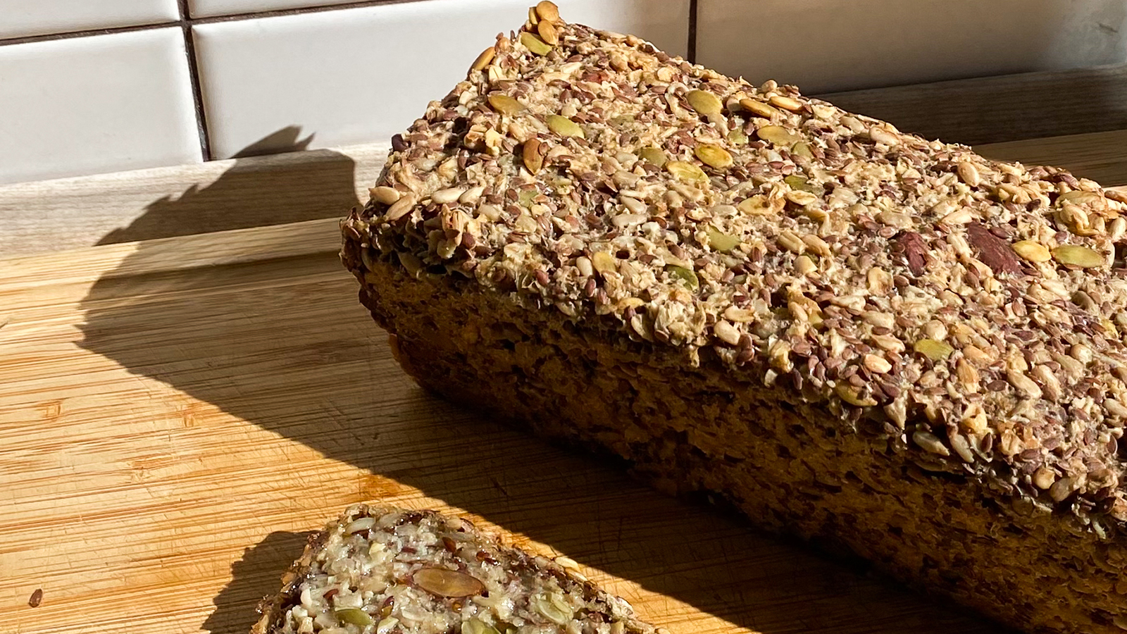 Saftig frøbrød