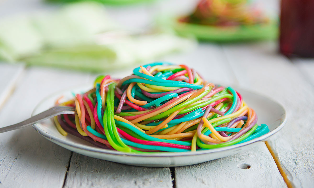 Enkel regnbuepasta