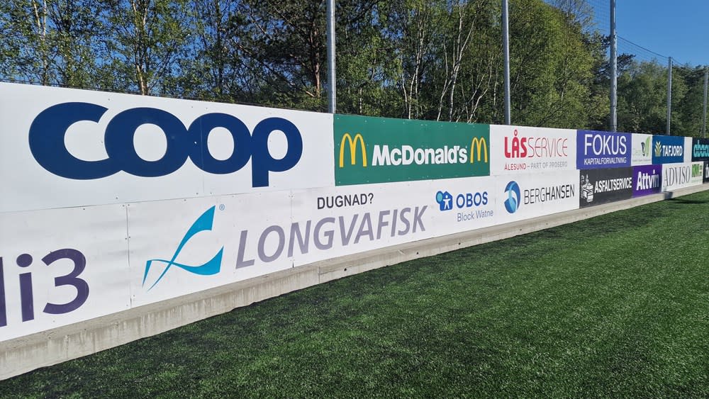 Arenareklame Ravika Stadion