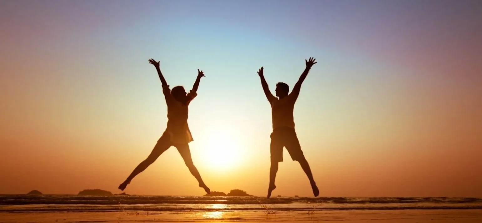 Glade mennesker feirer 5% kjøpeutbytte