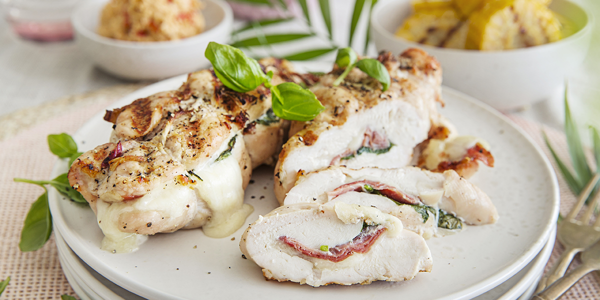 Fylt kyllingfilet med mozzarella og spekeskinke