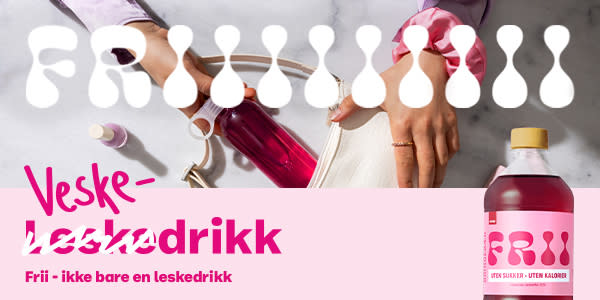 Frii veske-drikk - Kvinne tar blandet saft ut av veske