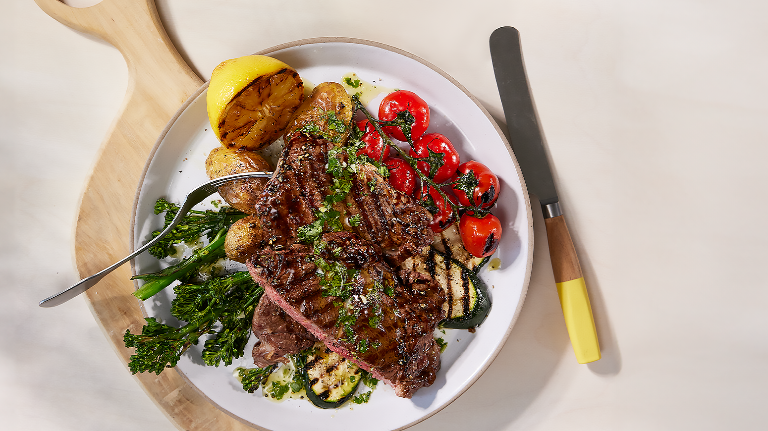 Black garlic entrecôte med chimichurri