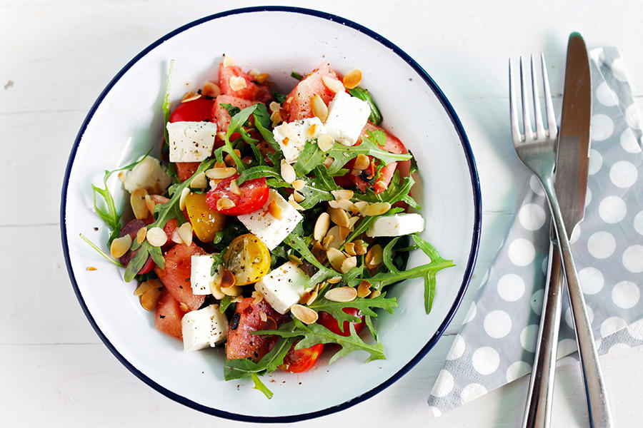 Sommersalat med vannmelon og fetaost