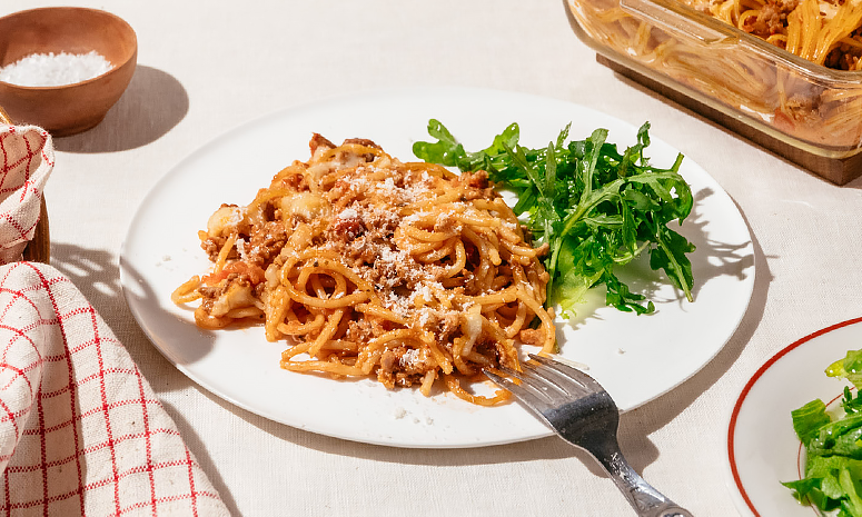 Pasta med kyllingkjøttdeig og kremet tomatsaus